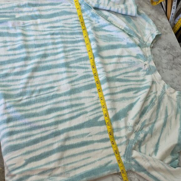 Wildflour Womens Sz XL Green and White Tie-Dye Beachy Resort Wear Tee Shirt Top - Picture 9 of 11